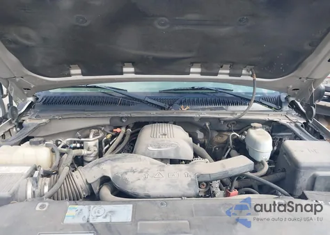 2005 Chevrolet Tahoe Ls z USA, uszkodzony, nr VIN 1GNEC13T45R211284